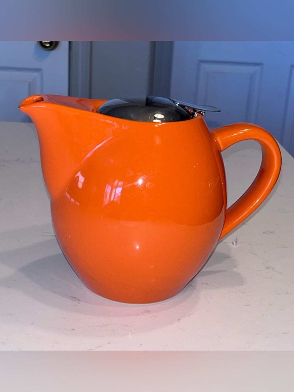 Hues N Brews Glazed Bright Orange Personal Ceramic Teapot Steel Lid 16oz